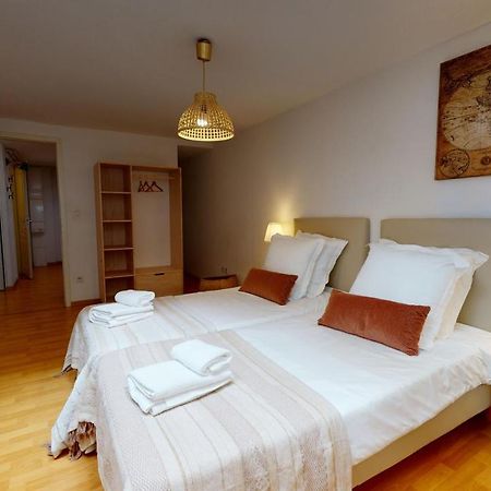 Duplex Des Dominicains - 1 Parking Gratuit - Hypercentre 6 Personnes Daire Colmar Dış mekan fotoğraf